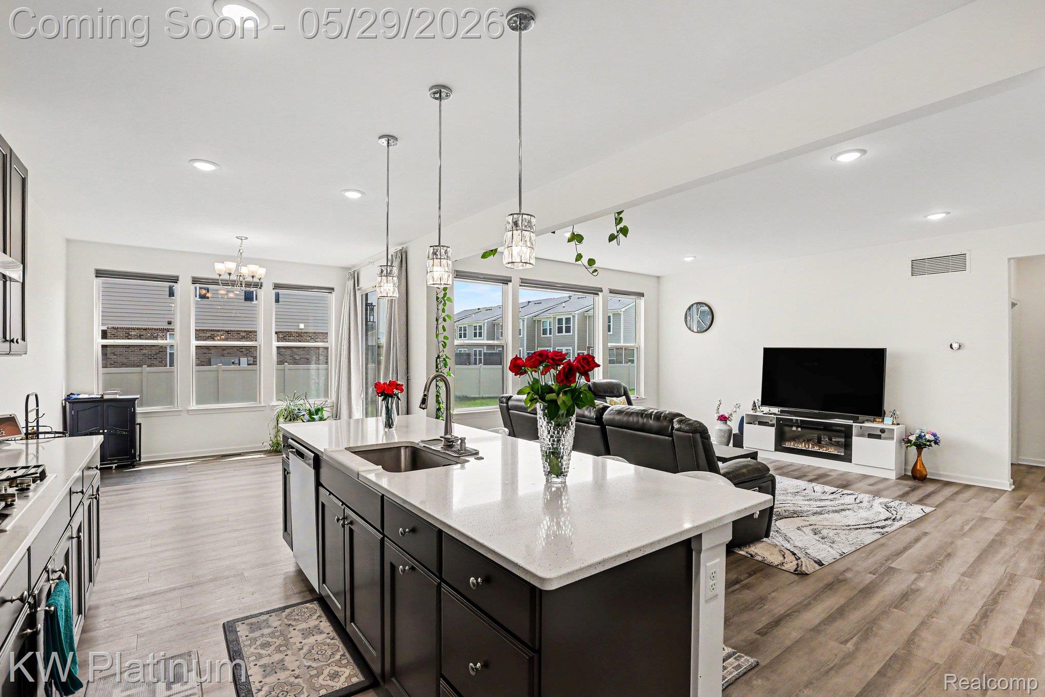 4918 Knollwood Drive