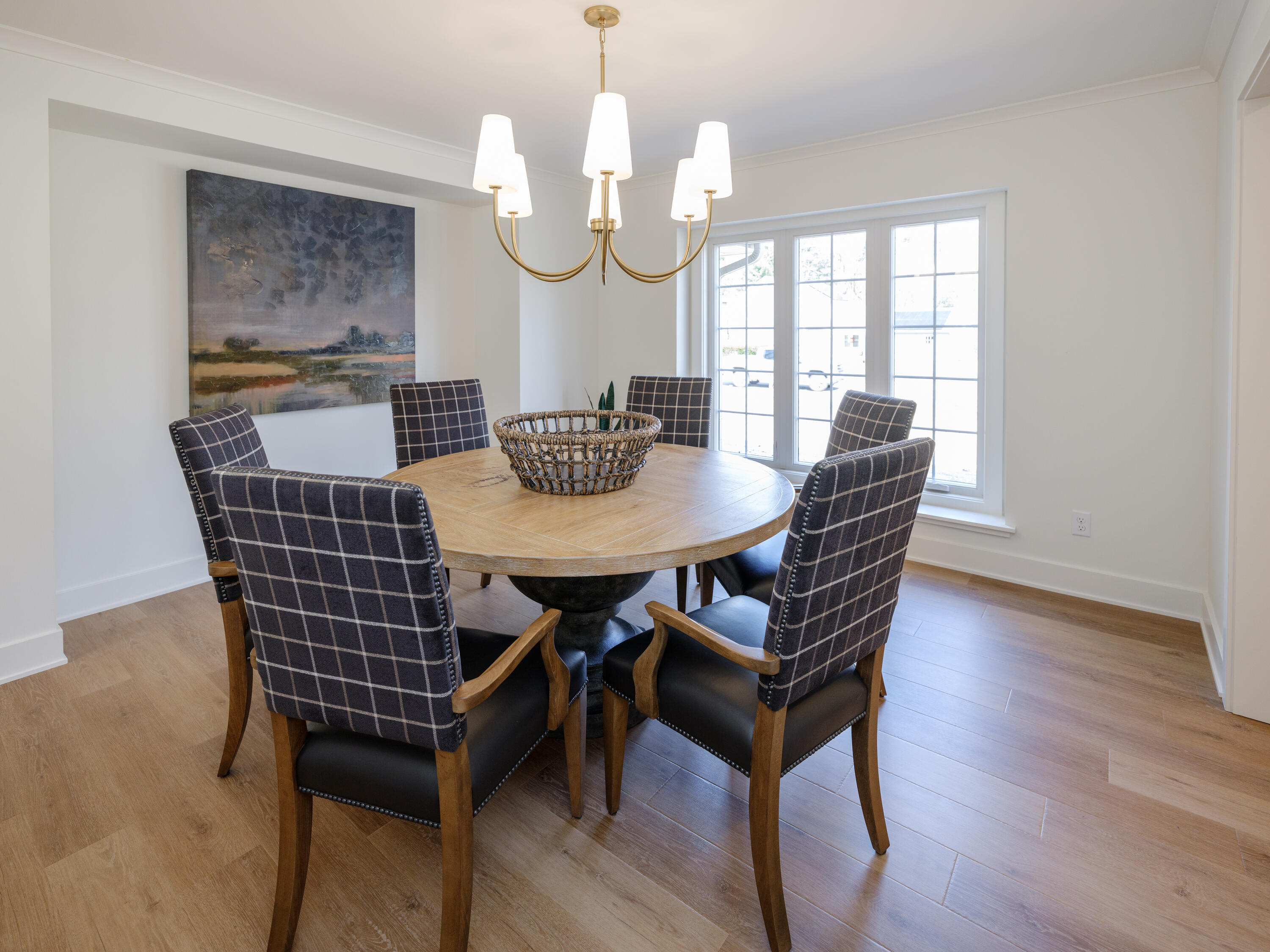 5153 Chickadee Drive