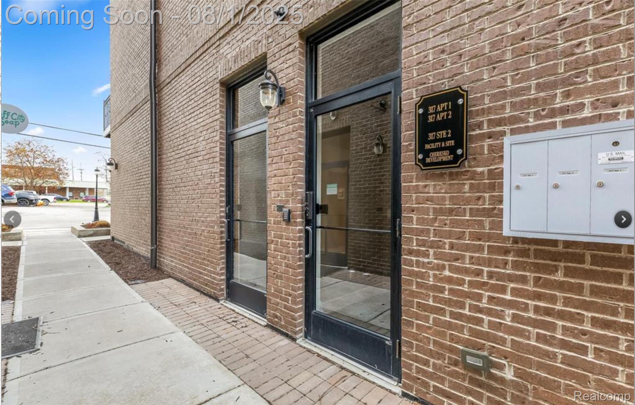 317 W MAIN Street #1