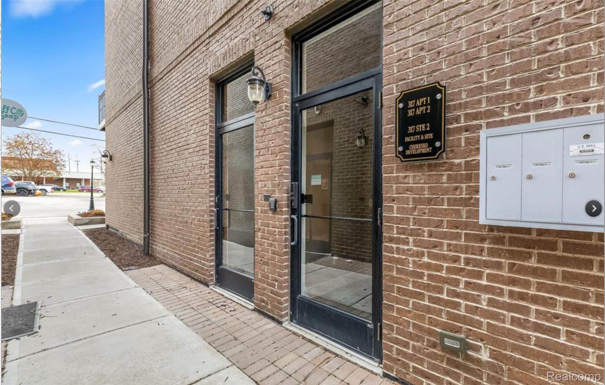 317 W MAIN Street #1