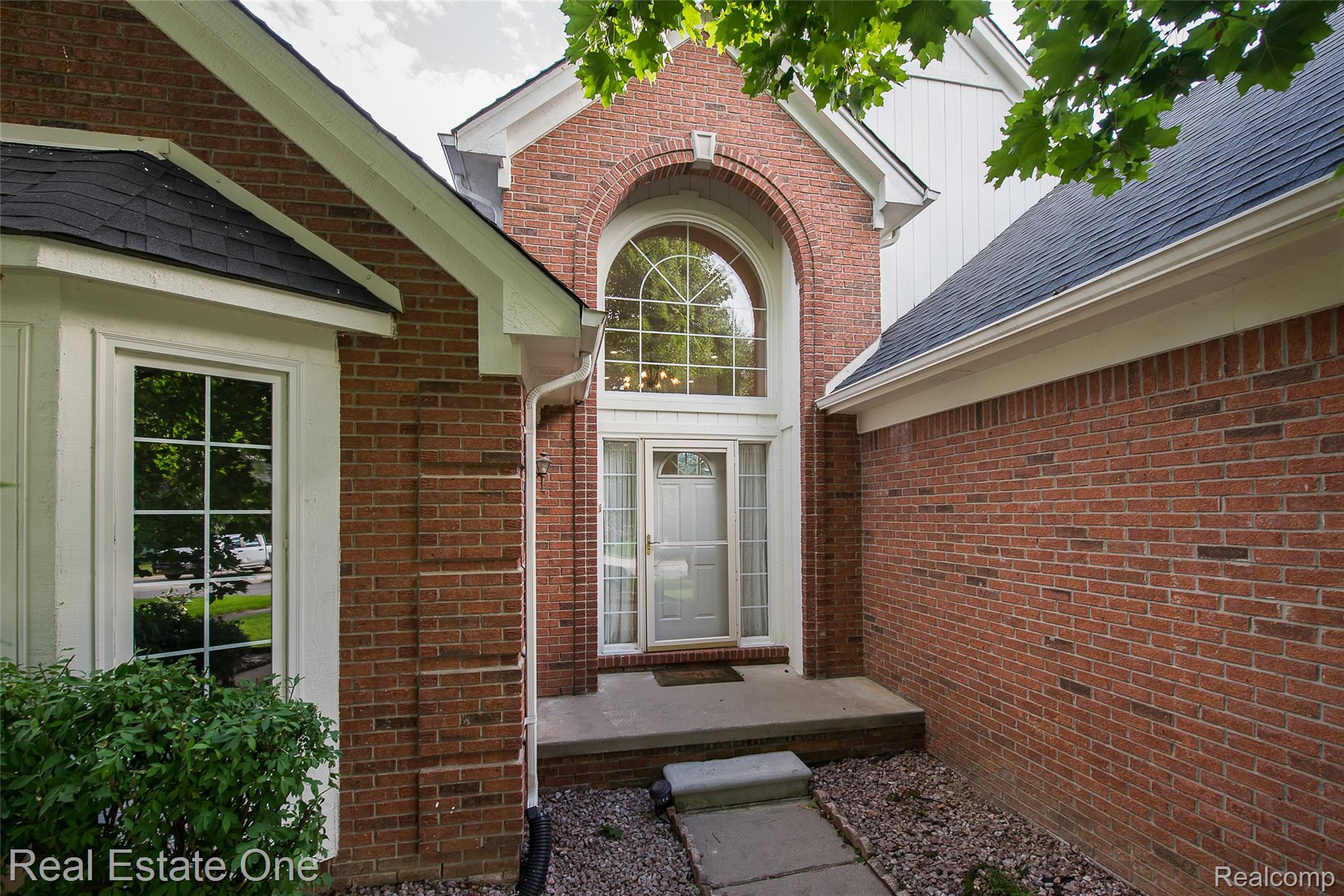 1013 ROCHELLE PARK Drive