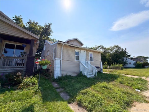 Tiny photo for 13 Ridge Street, Ecorse City, MI 48229 (MLS # 20261069369)