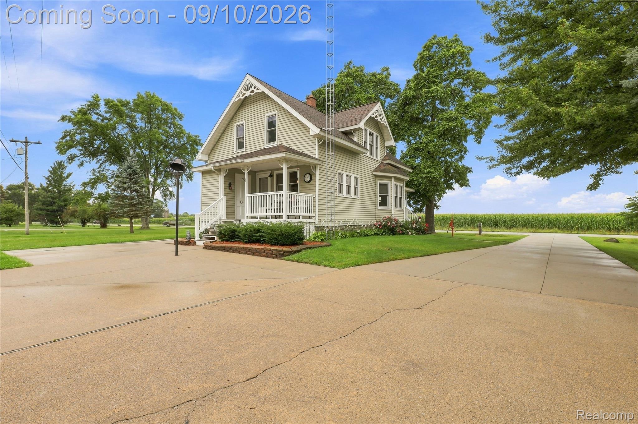 13462 N Linden Road