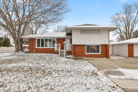 30631 Bayview Drive Gibraltar City MI 48173