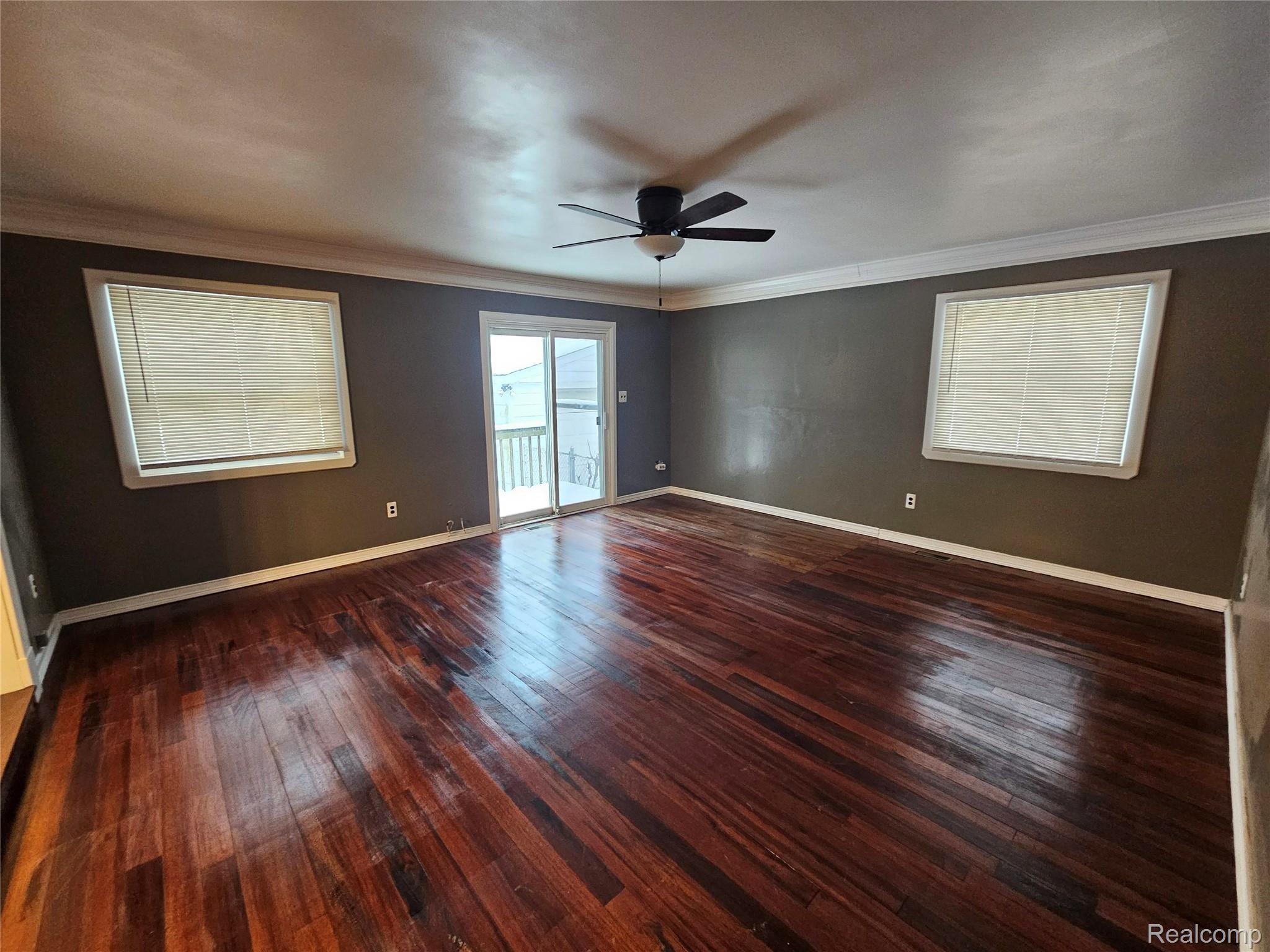 20999 Seminole Street