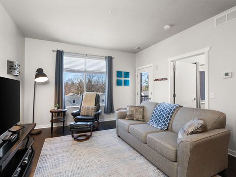 630 Garfield Avenue, S Traverse City City MI 49686