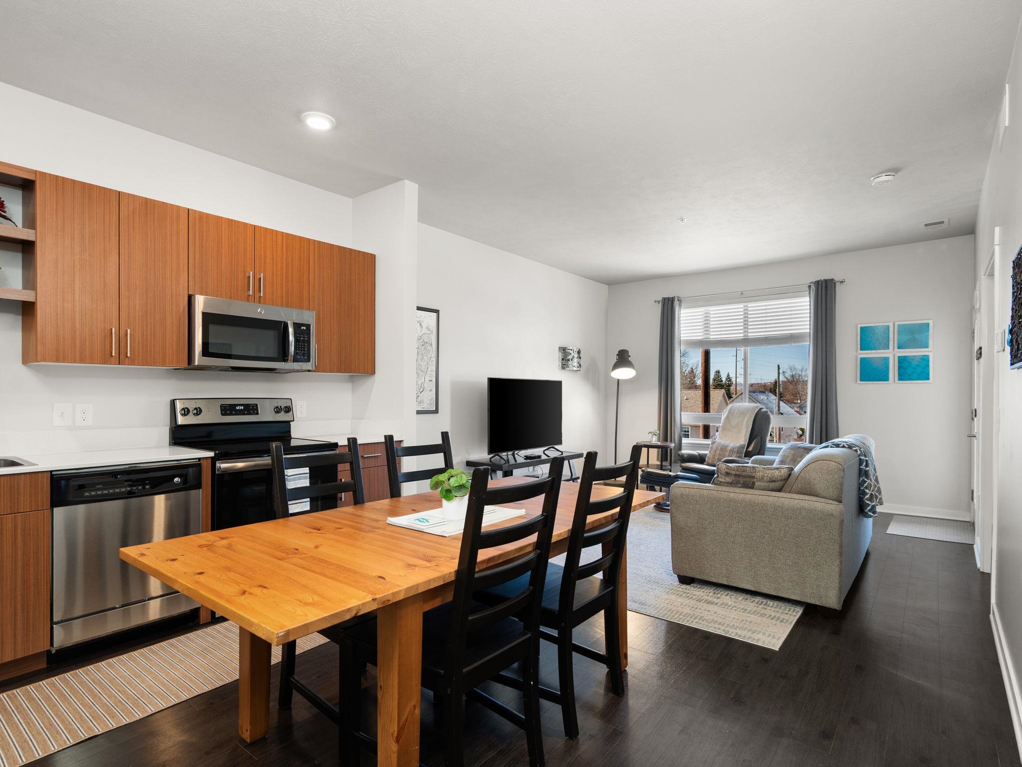 630 Garfield Avenue, S