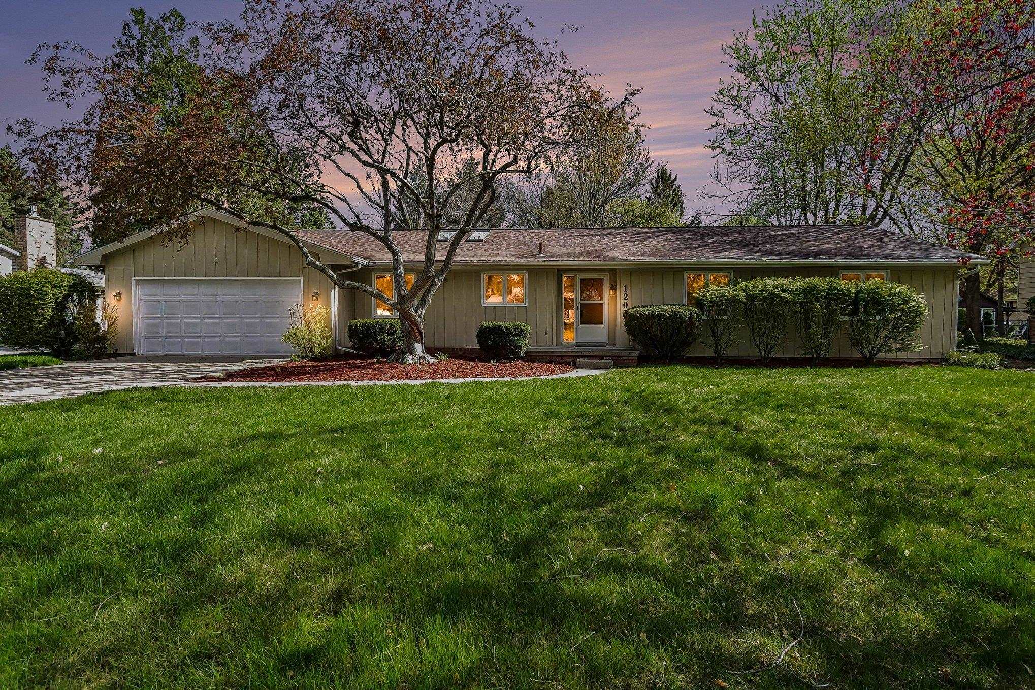 1203 Glenwood Drive