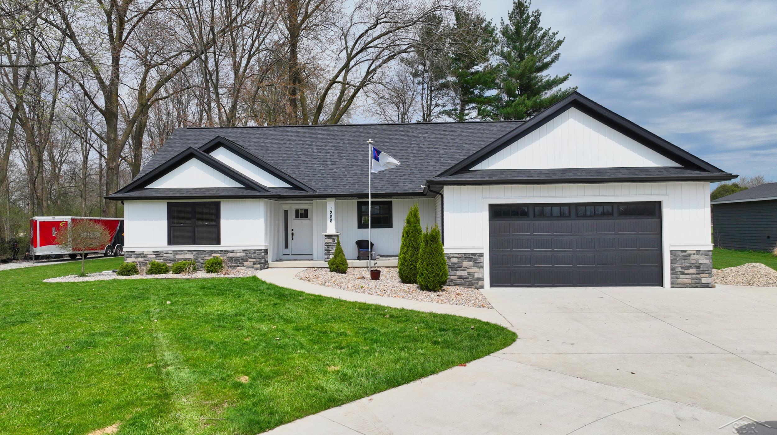 1266 Freeland Road