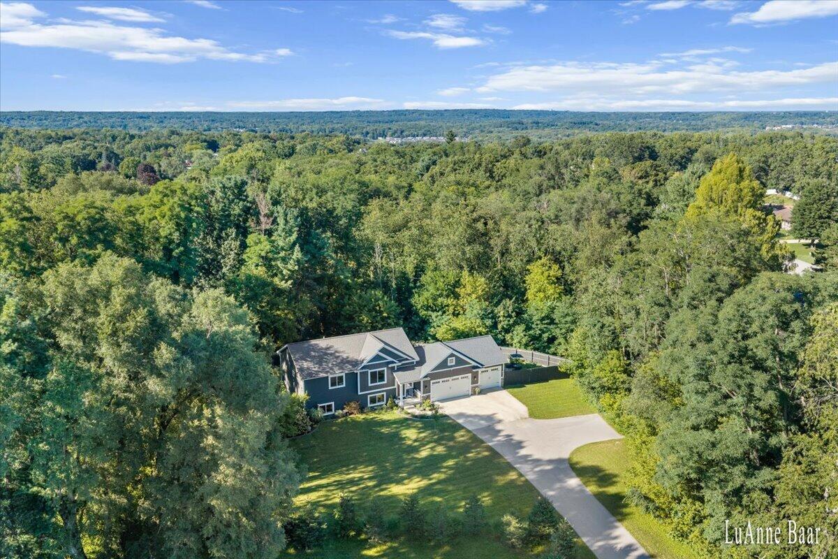2939 5 Mile Road NE