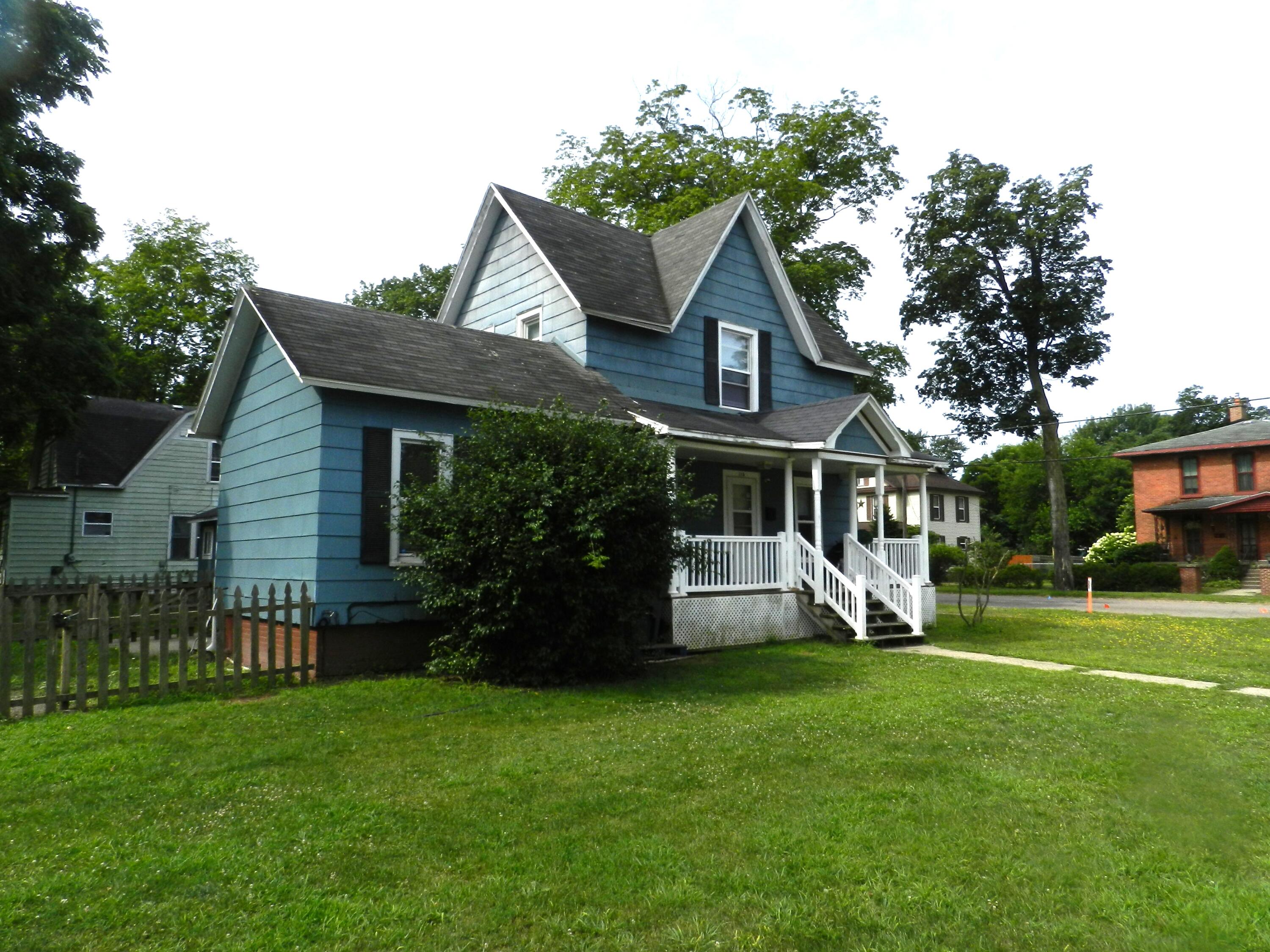 115 W Cass Street