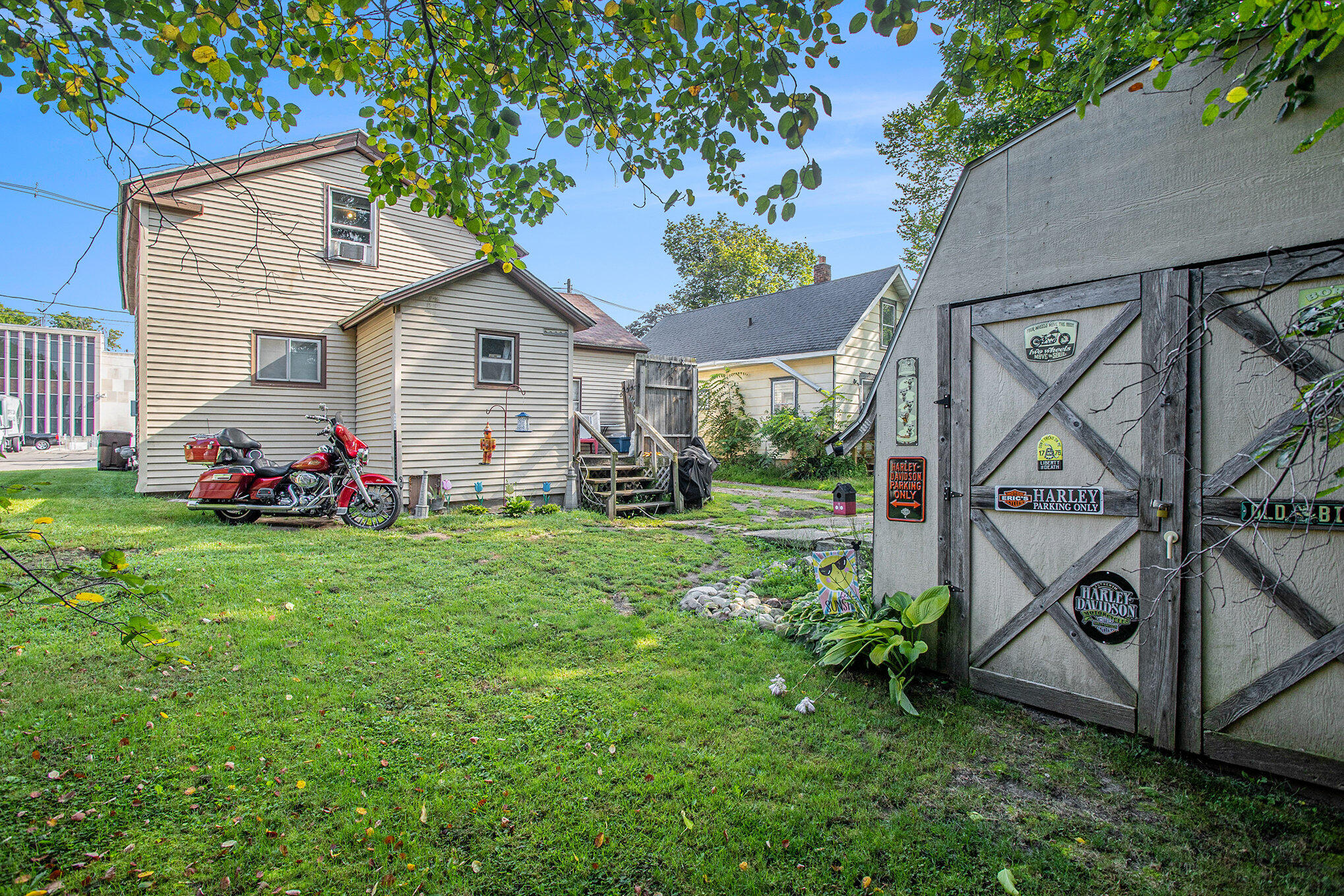 Marshall City, Michigan 49068, United States, 3 Bedrooms Bedrooms, ,2 BathroomsBathrooms,Residential,Active,191632