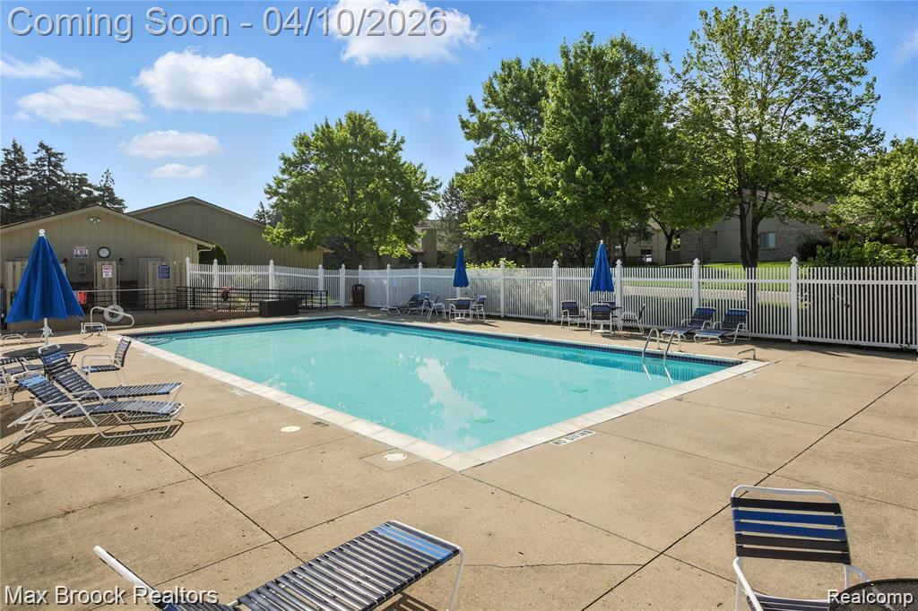 4231 Foxpointe Drive