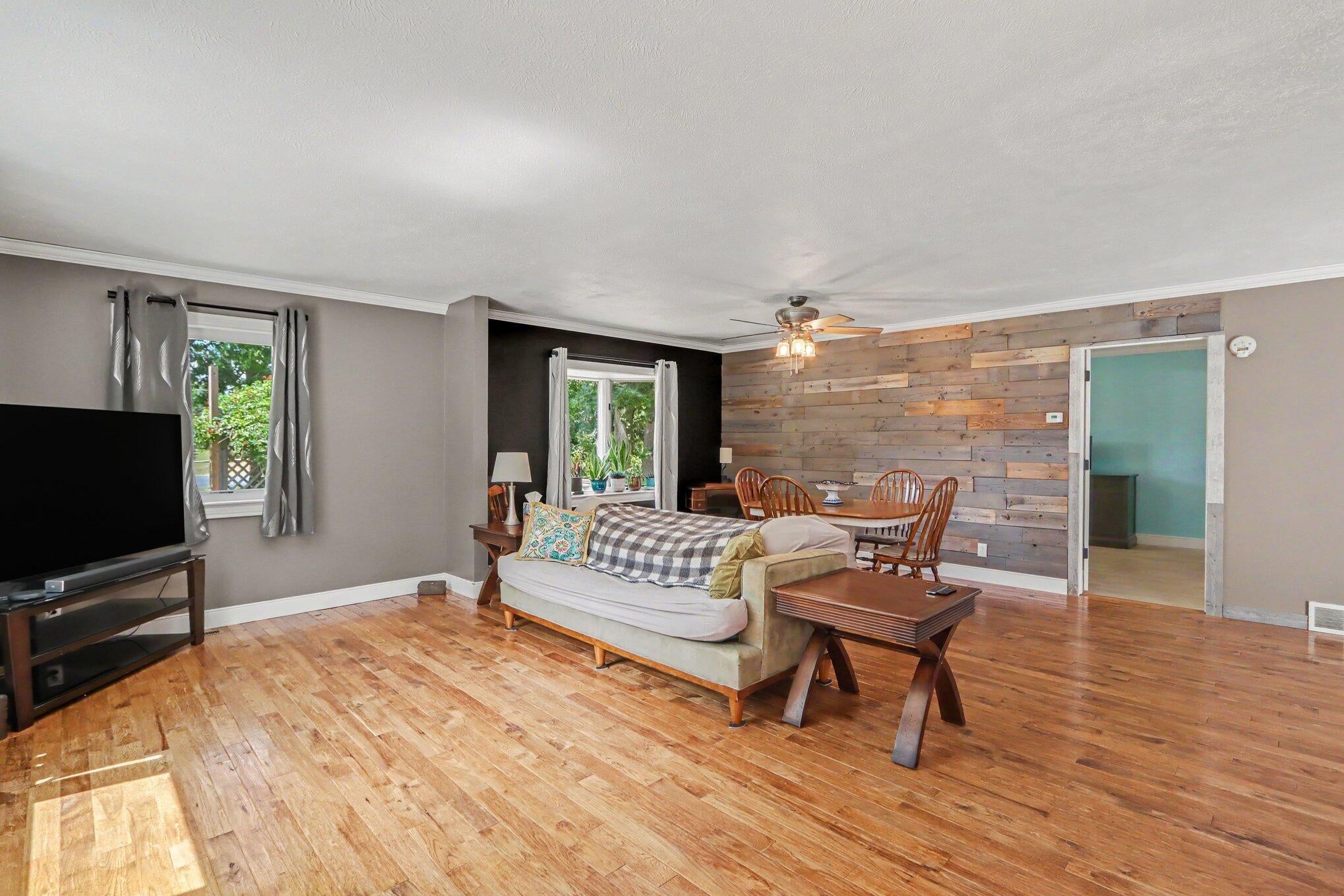 13801 32nd Street