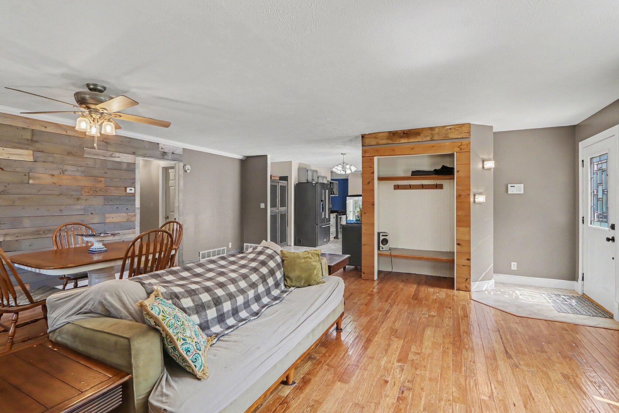 13801 32nd Street