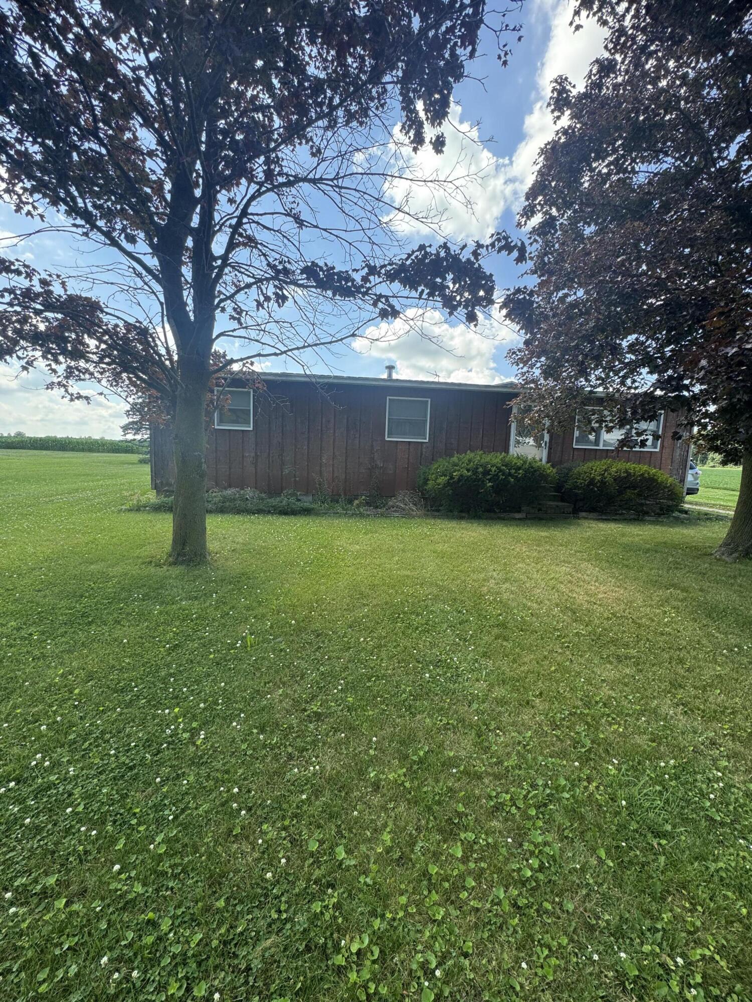 1247 N Steel Road