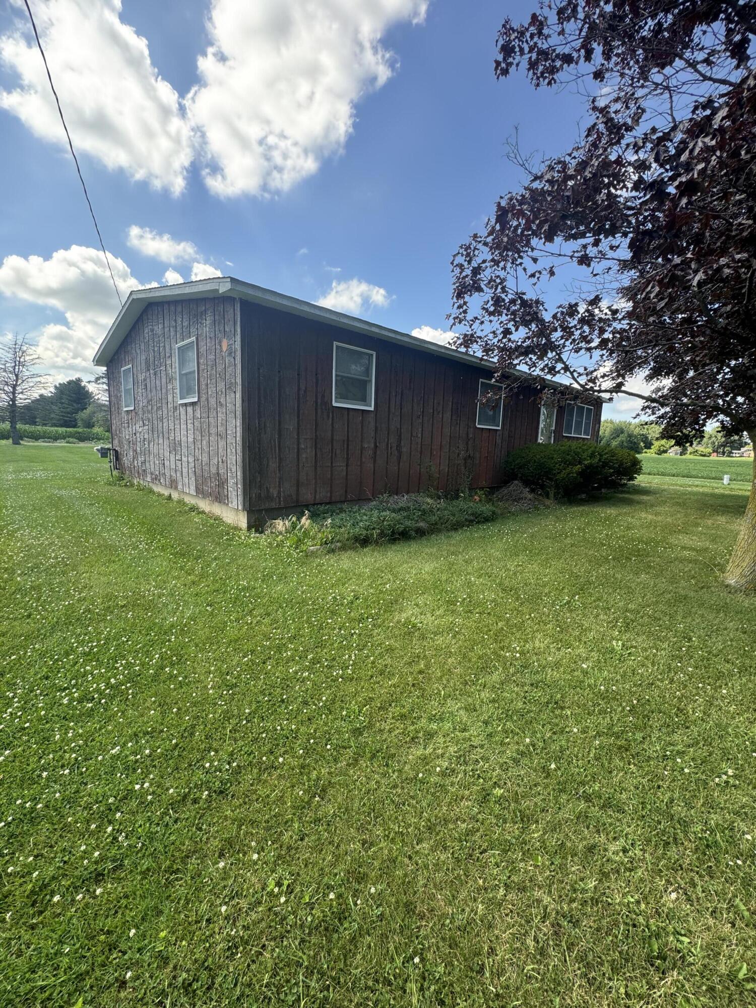 1247 N Steel Road
