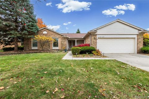 4537 Whisper Way Drive Troy City MI 48098