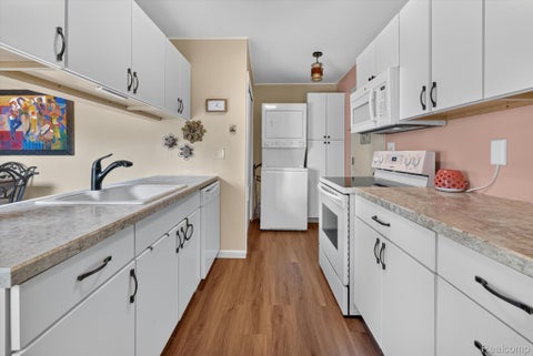Tiny photo for 12000 Juniper Way #16, Grand Blanc City, MI 48439 (MLS # 20261069384)