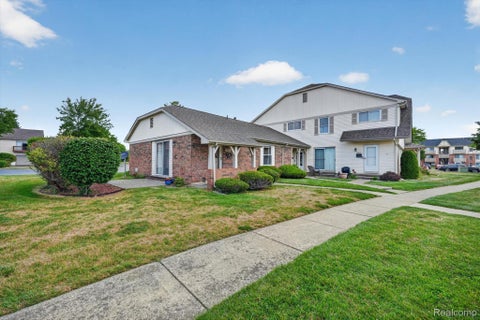 Photo of 12000 Juniper Way #16, Grand Blanc City, MI 48439 (MLS # 20261069384)