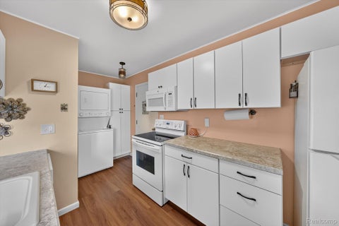 Tiny photo for 12000 Juniper Way #16, Grand Blanc City, MI 48439 (MLS # 20261069384)