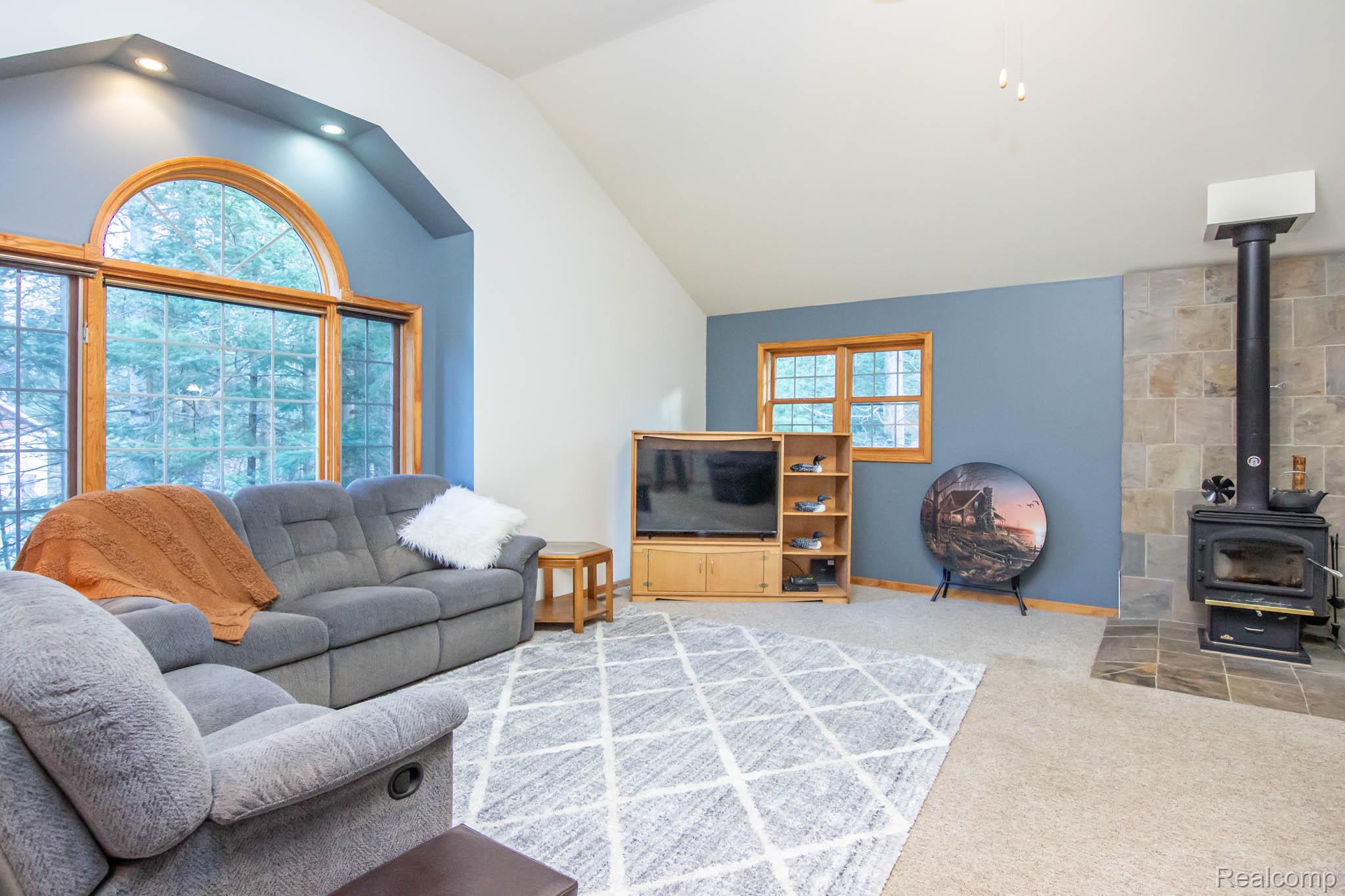 Lincoln, Michigan 48742, United States, 3 Bedrooms Bedrooms, ,2 BathroomsBathrooms,Residential,Active,241562