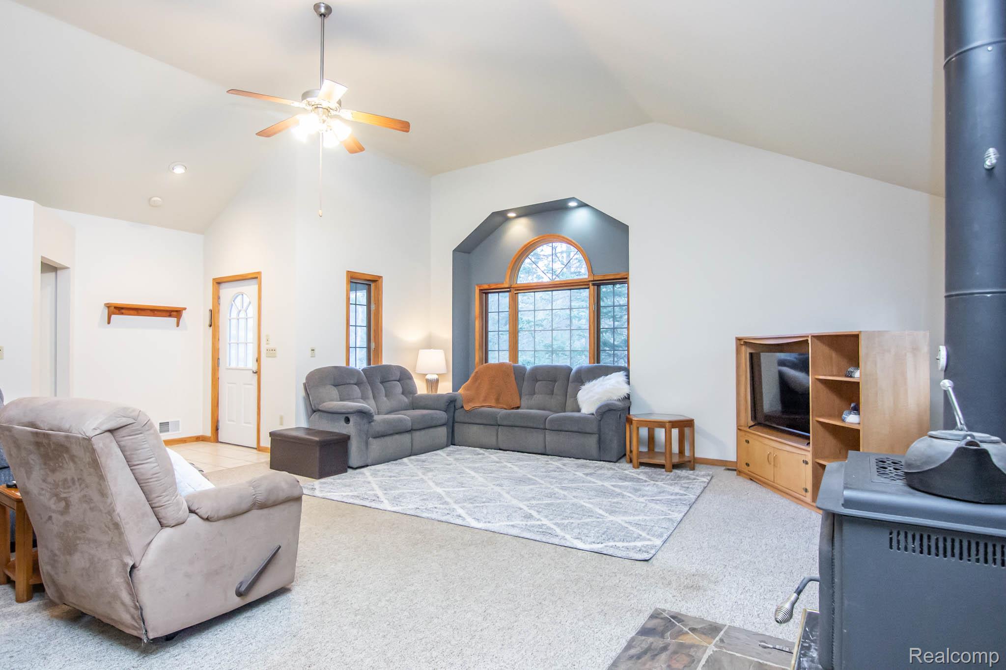 Lincoln, Michigan 48742, United States, 3 Bedrooms Bedrooms, ,2 BathroomsBathrooms,Residential,Active,241562