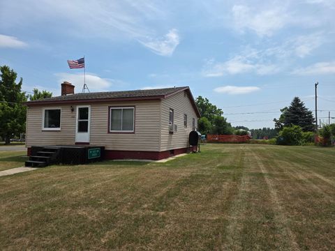 5681 W Fox Road Golden Township MI 49436