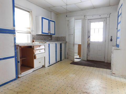 Tiny photo for 1622 Olive Street, Kalamazoo City, MI 49001 (MLS # 64026003325)