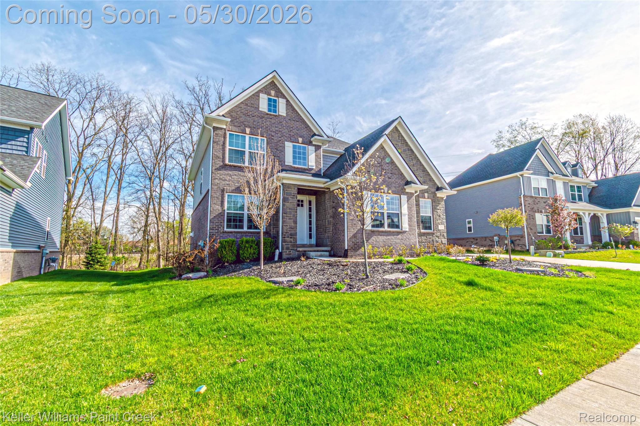 375 Amelia Circle