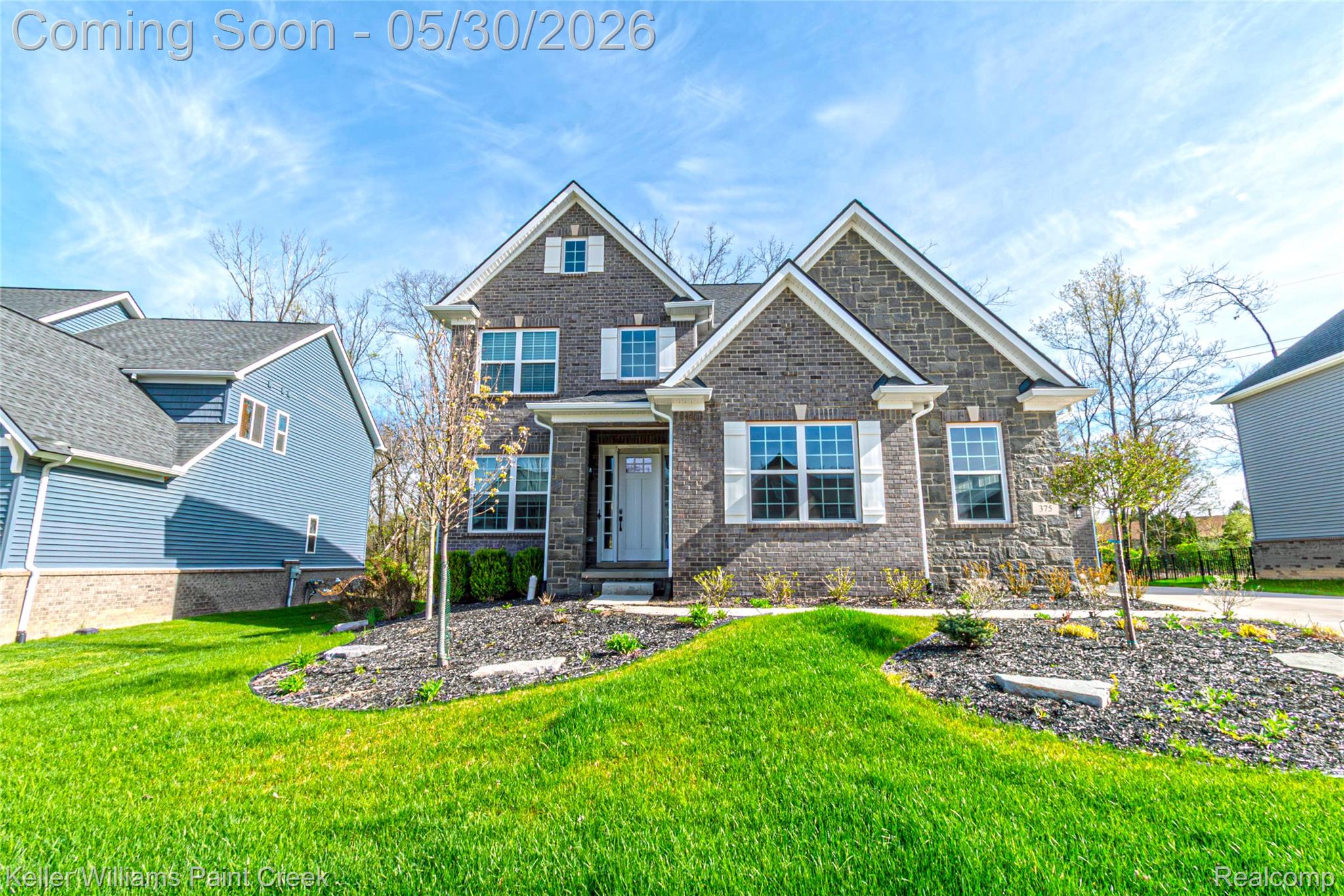 375 Amelia Circle