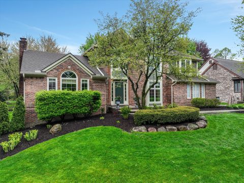 1027 PORTSMERE Northville City Oakland MI 48167