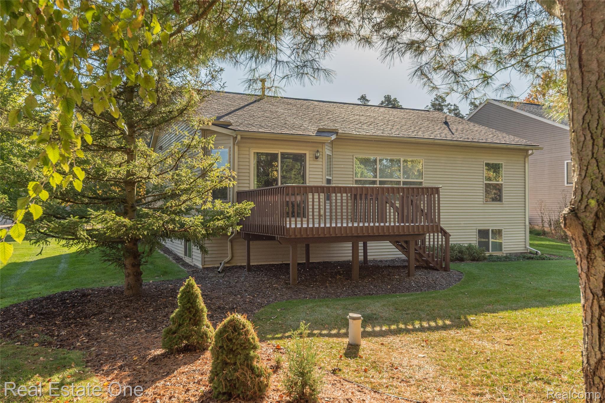 9970 Whispering Wood Drive