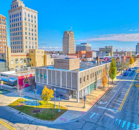 145 S Jackson Street Jackson City MI 49201