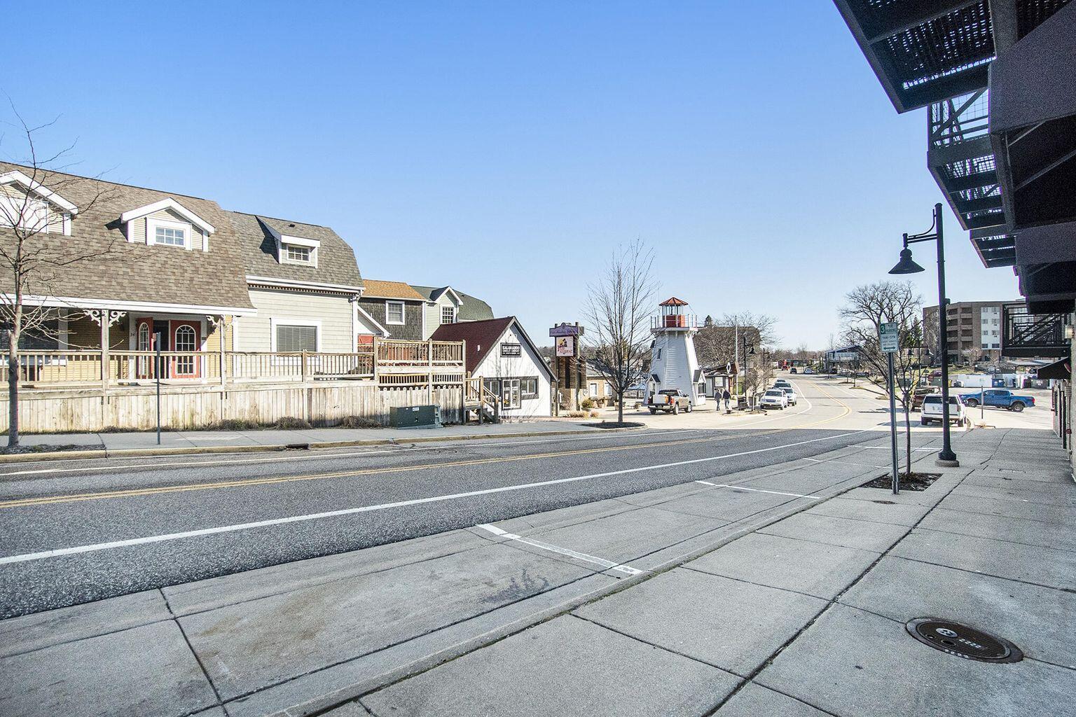 510 Williams Street Suite 3