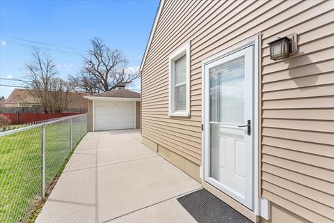 listing image 24