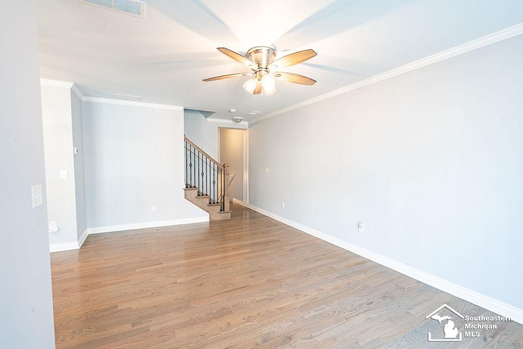 13109 Woodridge Circle