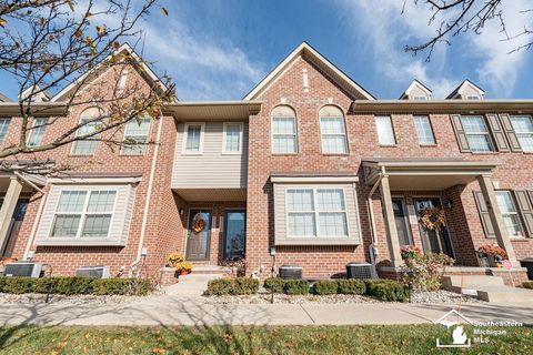 13109 Woodridge Circle Plymouth Charter Township MI 48170