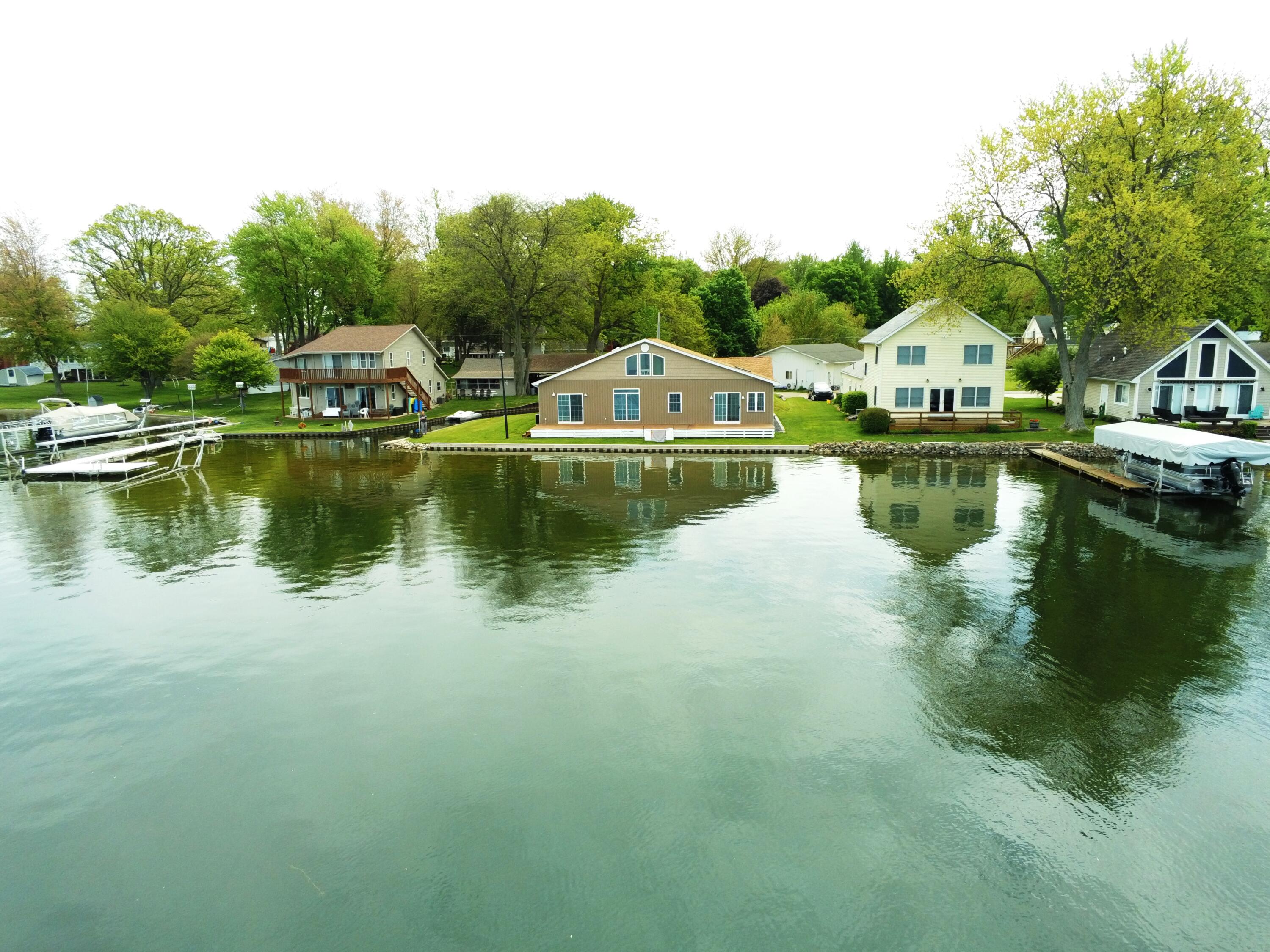 216 Sandalwood Drive
