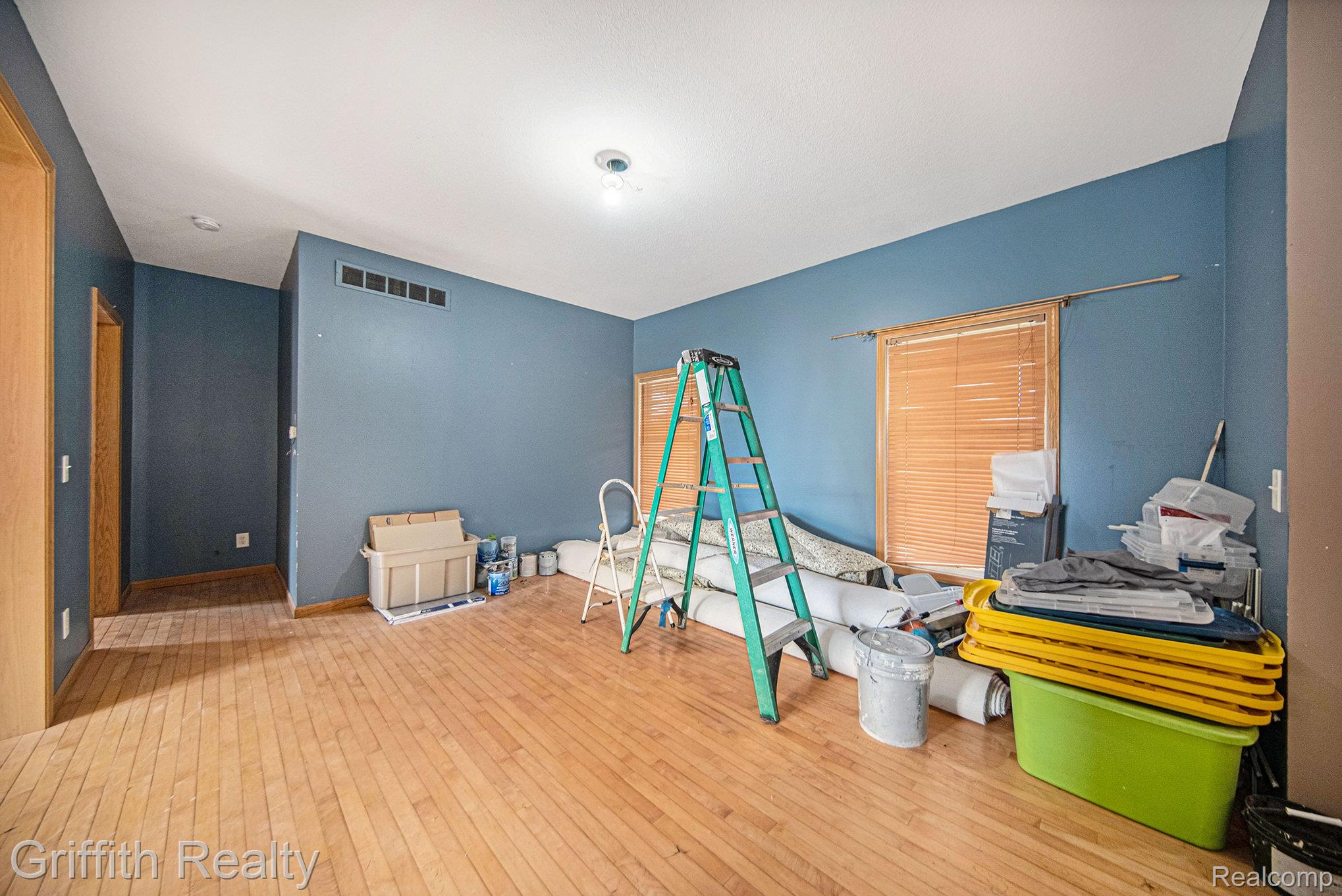 3940 E Cohoctah Road