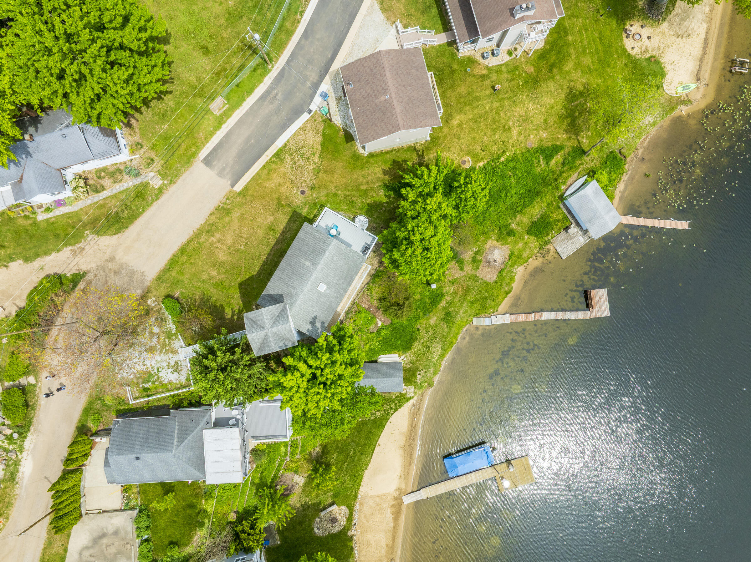 15657 Lakeview Drive