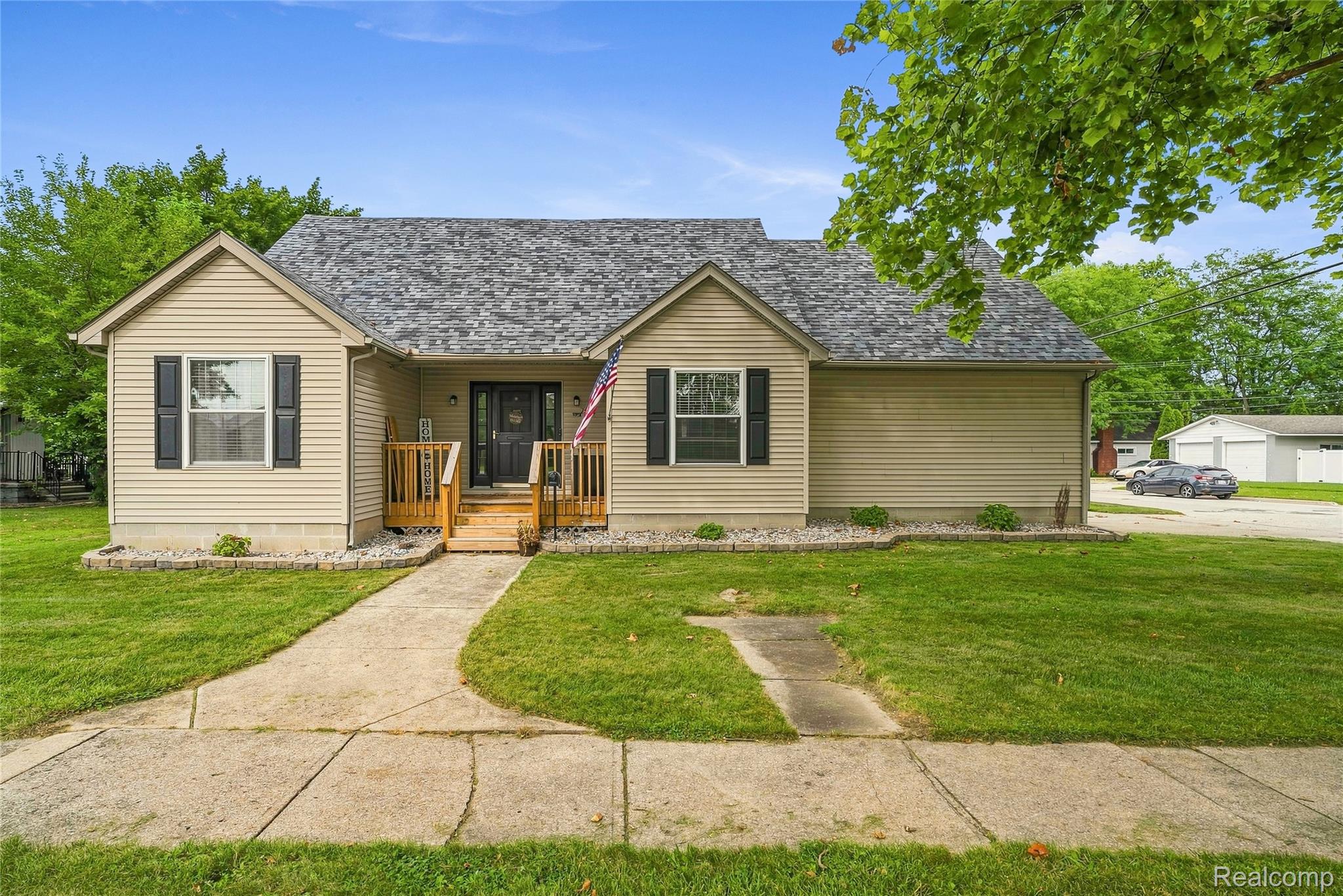 26312 Ypsilanti Street
