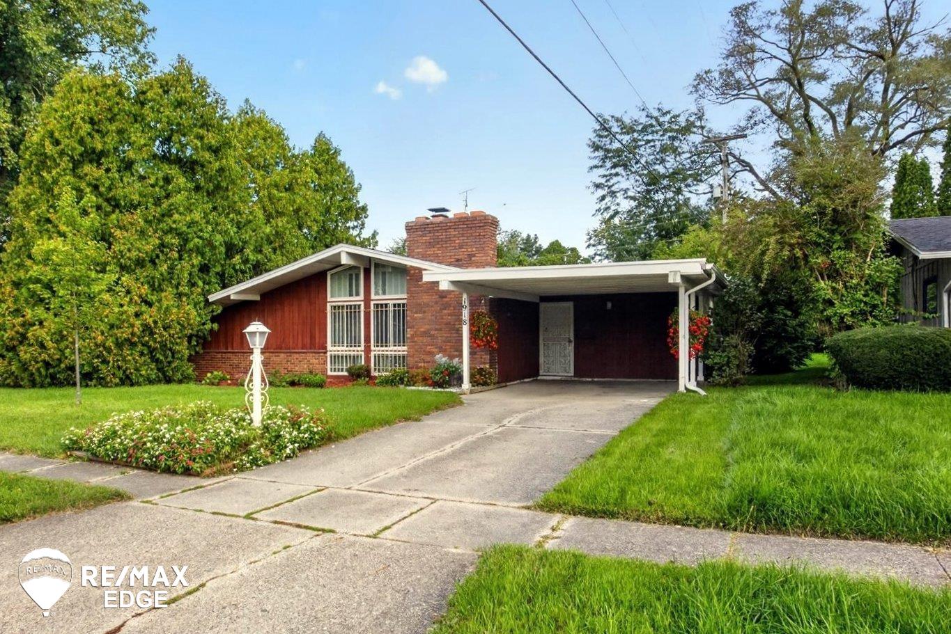 1918 Windsor Lane