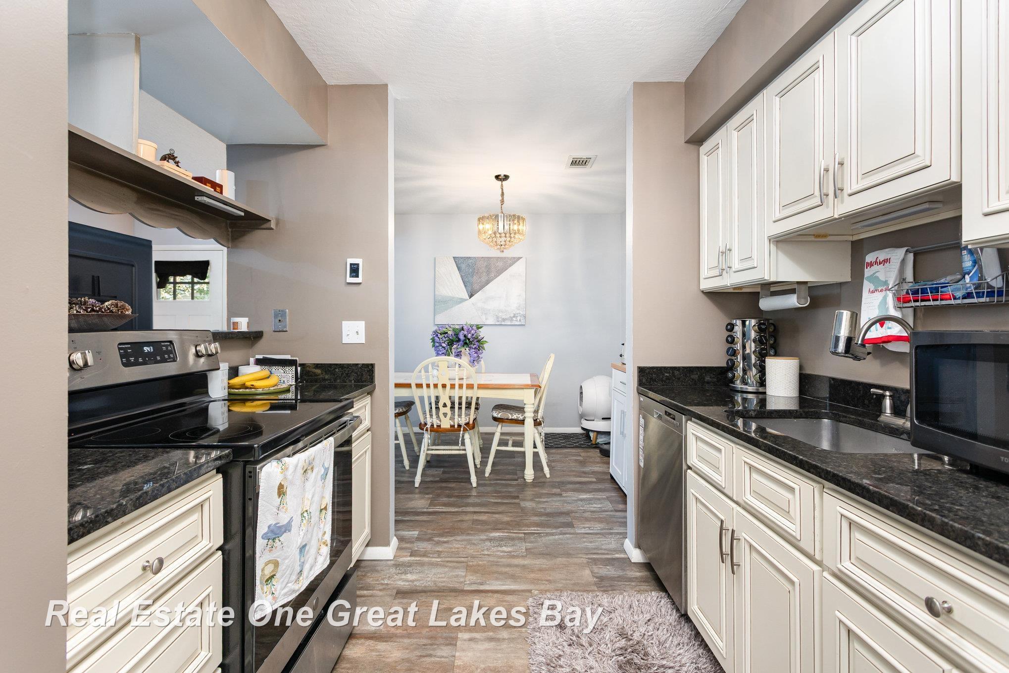 2540 Ivy Hill Lane