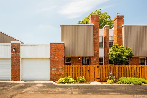 Photo of 1911 Hyde Park, Detroit City, MI 48207 (MLS # 20261053759)