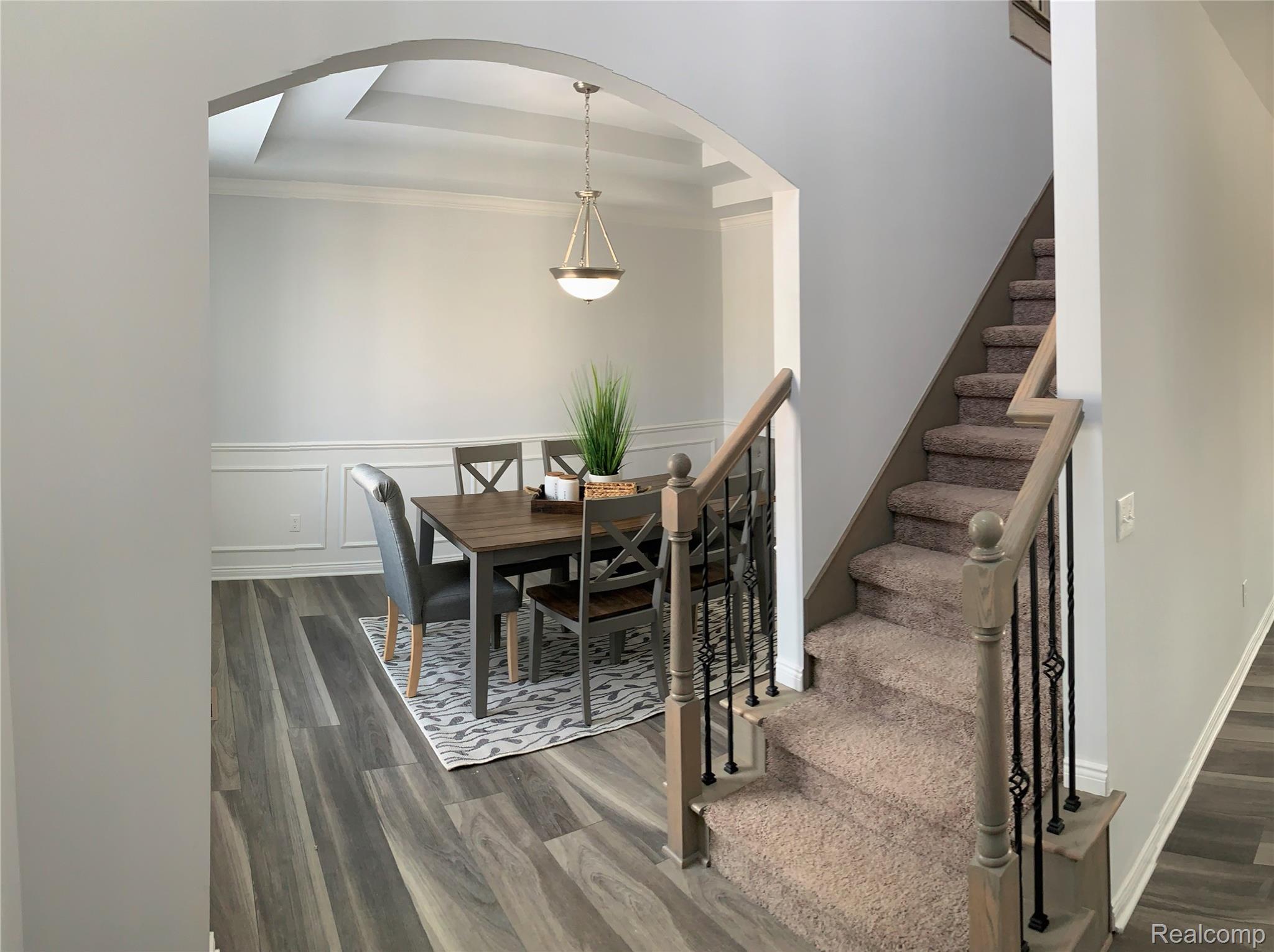433 Hogarth