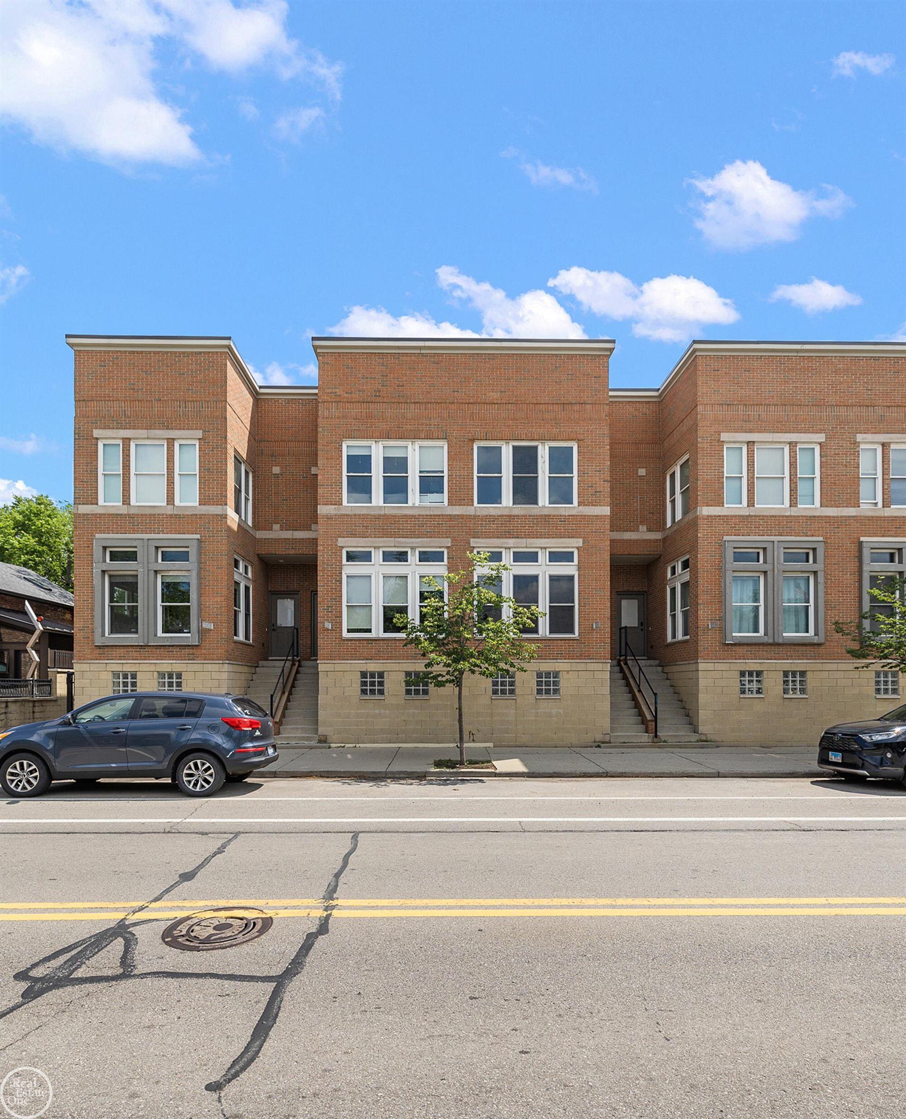 4430 3rd Street