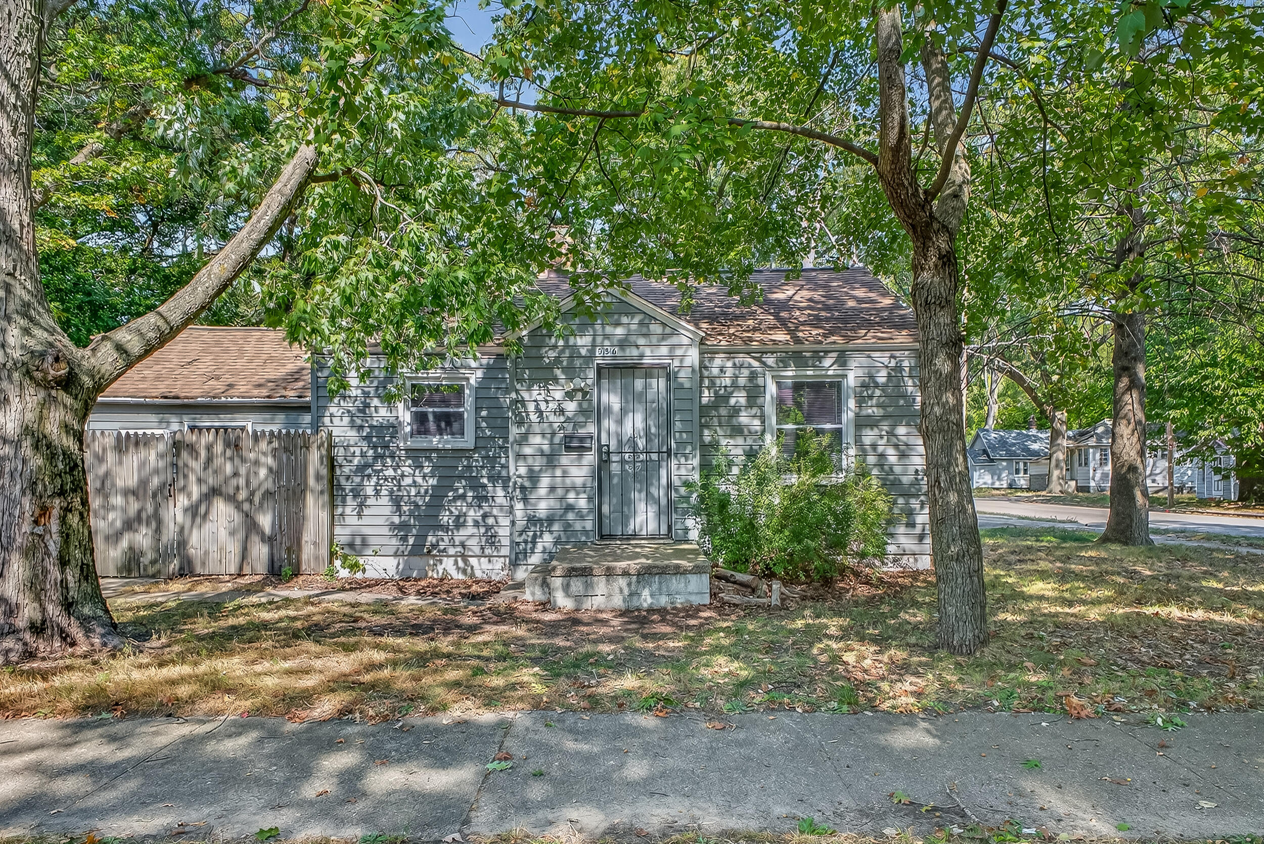 356 Amsterdam Avenue