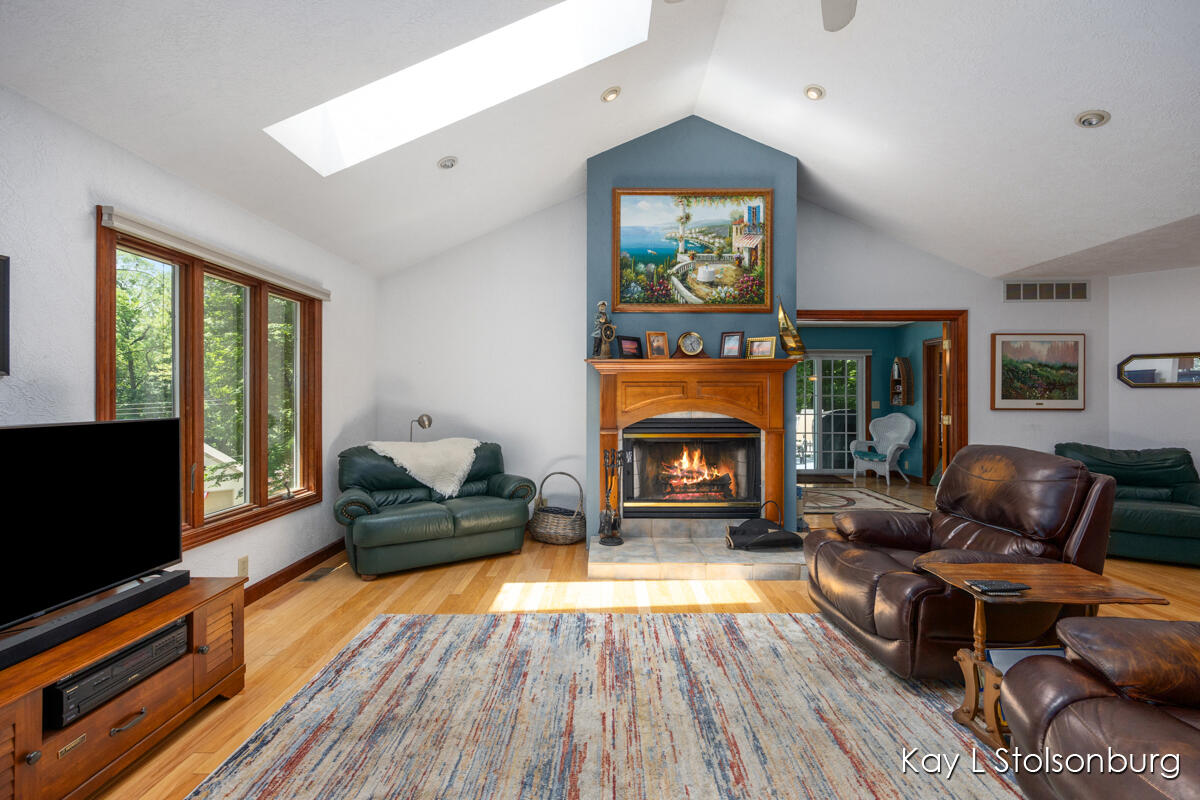 10714 Stoneridge Drive