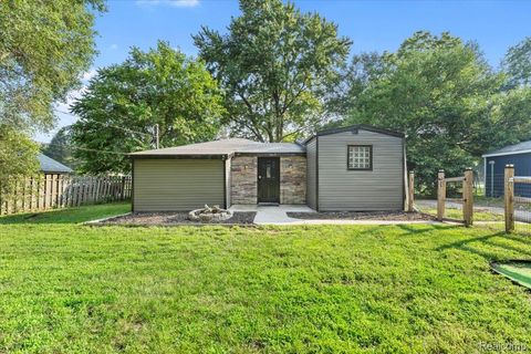 8121 Delray Street Bedford Township MI 48144